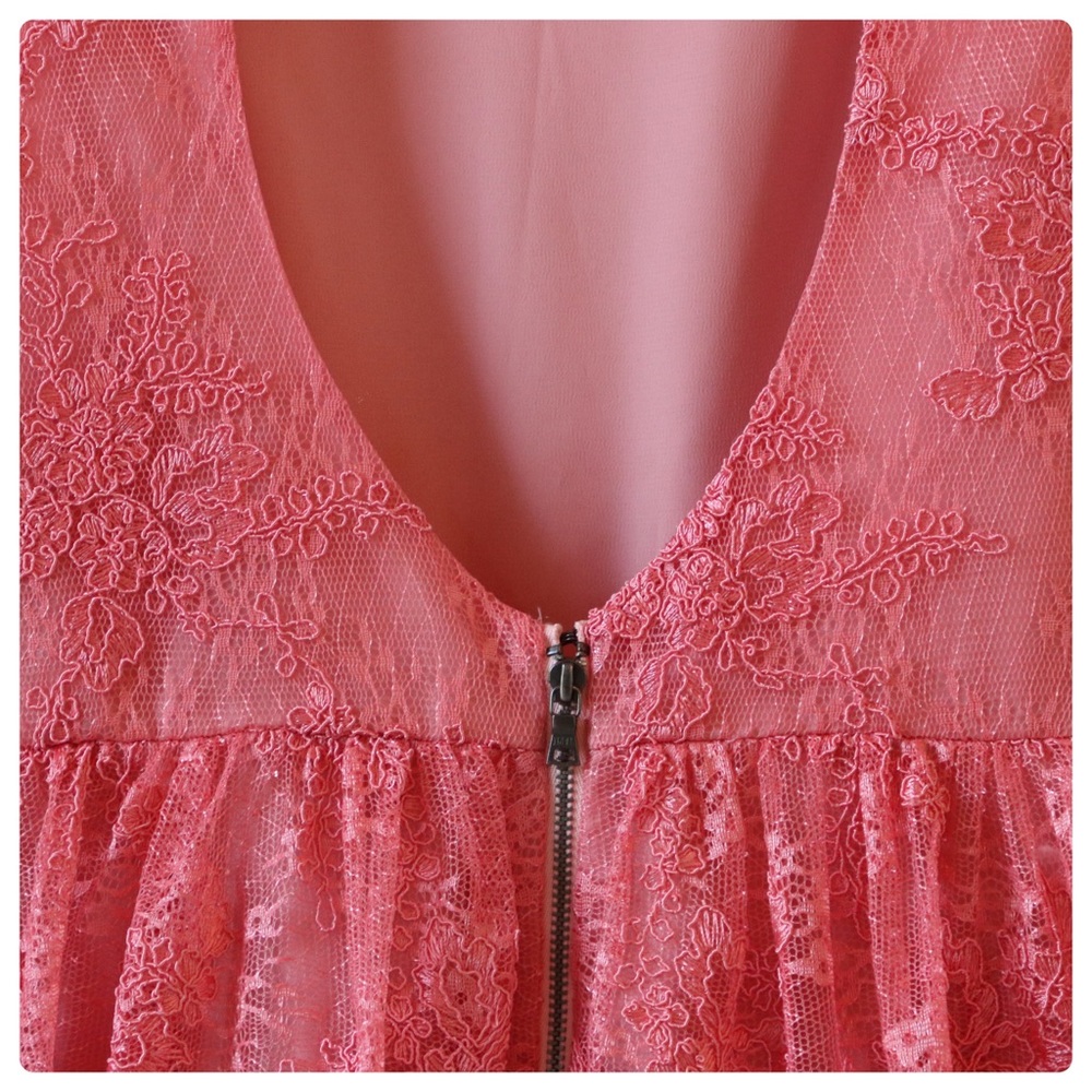ALICE + OLIVIA  Zenden Scallop Lace Dress - Picture 8 of 12